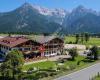 Landhotel & Reitstall Strasserwirt