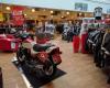 Louis Mega Shop Traun bei Linz - Motorradbekleidung und Motorradzubehör